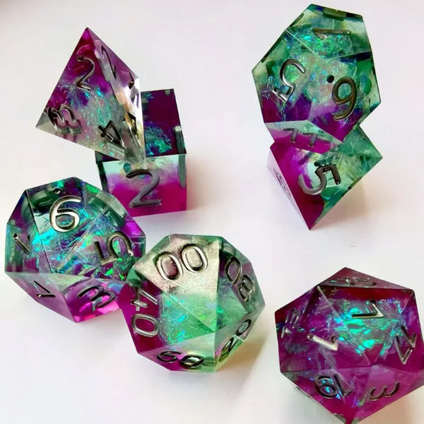 Resin 7 Piece Dice Set