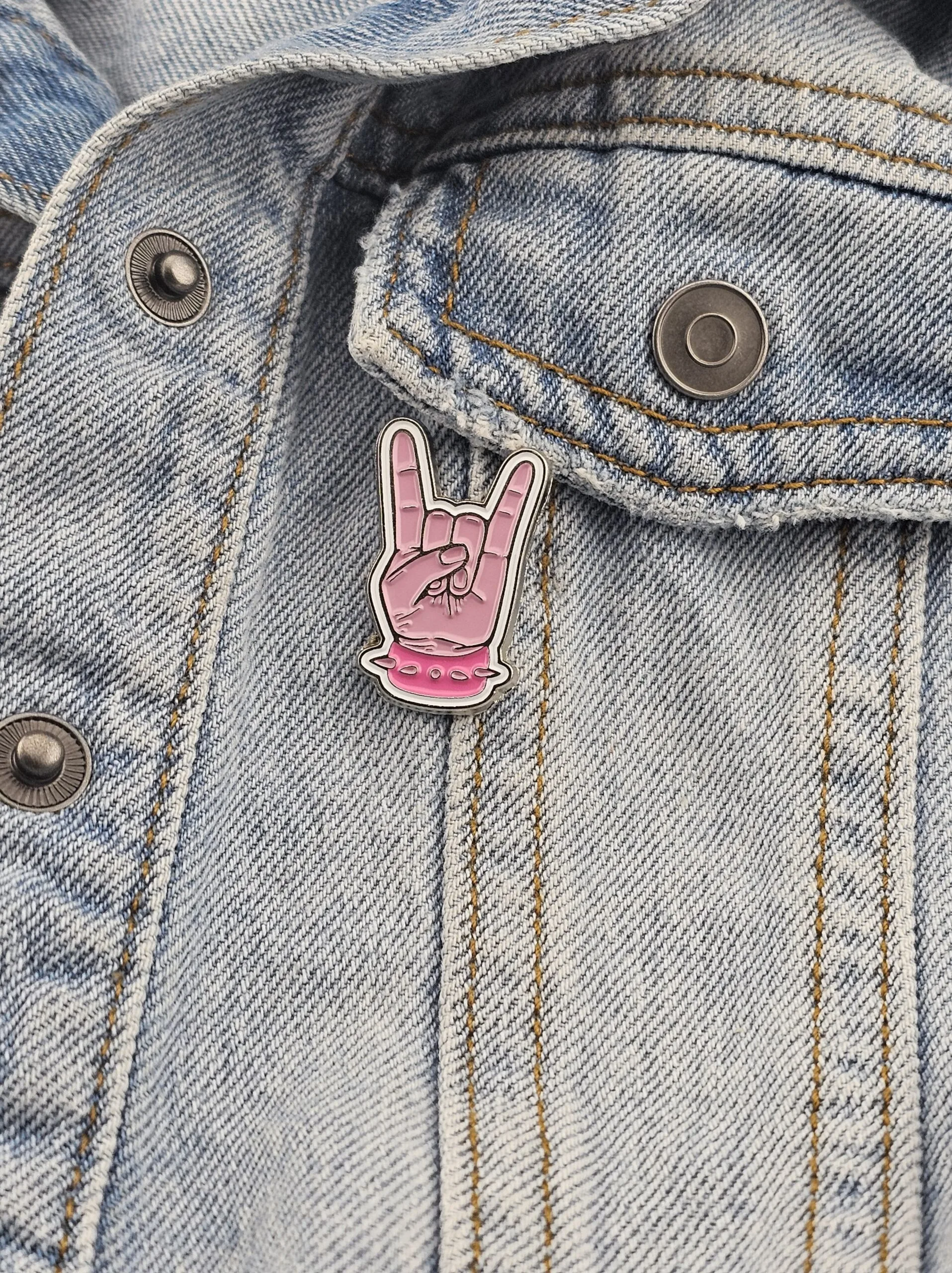 Pink Horns